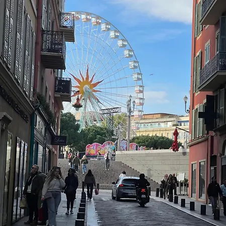 Nel Cuore Della Citta Nice