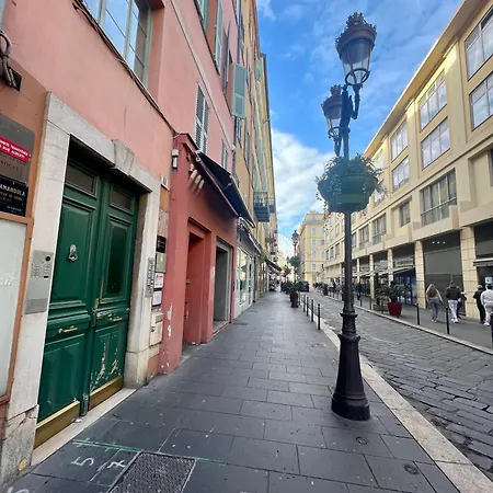 Apartment Nel Cuore Della Citta Nizza